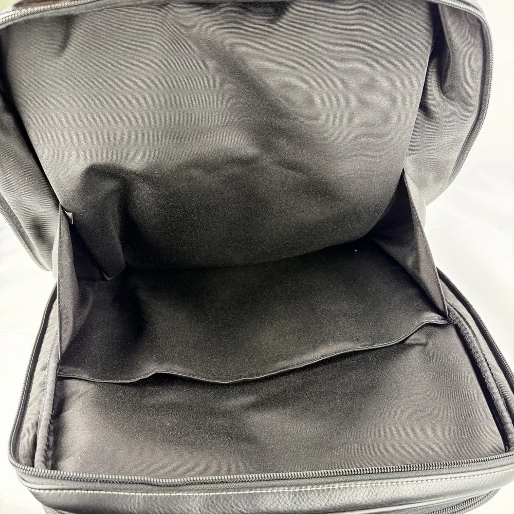 NWOT RARE Levenger Leather Laptop Bag Backpack Black 16x14 Zipper Straps